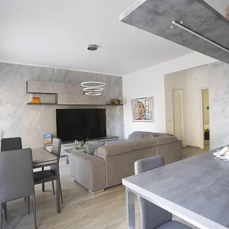 Casa Delle Cinque Terre Housereby * La Spezia